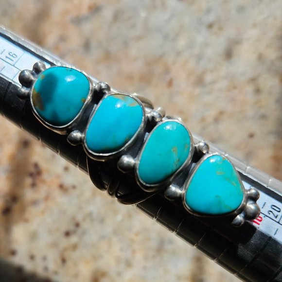 MamaStone Kingman turquoise and sterling silver ring - Picture 2 of 4